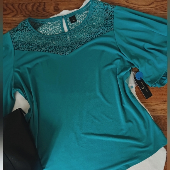 Worthington • Women's Plus Size Knit Lace Detail Flutter Sleeve Tunic Blouse - Picture 16 of 16